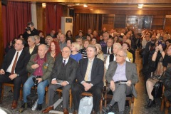 13-ΠΑΡΟΥΣΙΑΣΗ-ΒΙΒΛΙΟΥ-ΧΡ.-ΤΟΥΜΠΟΥΡΟΥ-ΤΡΑΓΟΥΔΩΝΤΑΣ-ΤΗΝ-ΞΕΝΙΤΙΑ